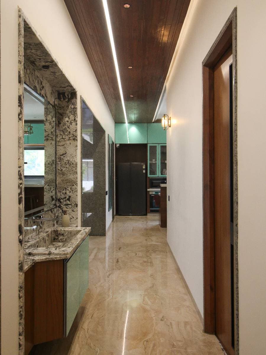 Gallery image 7